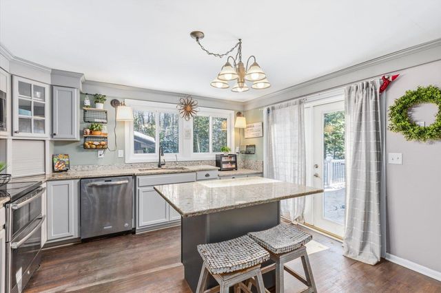 80 Hubbard Pond Road, New Ipswich, NH 03071