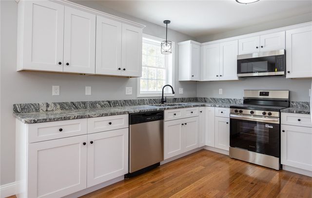 4 Pine Way Boulevard, Coventry, RI 02816