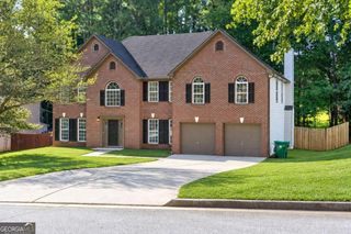 6913 Wynmeadow Drive, Stone Mountain, GA 30087