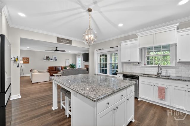445 Timberland Circle, Richmond Hill, GA 31324