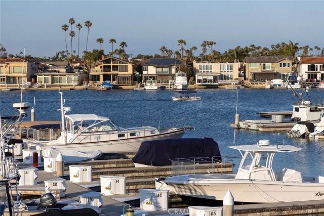 17022 Marinabay Drive, Huntington Beach, CA 92649
