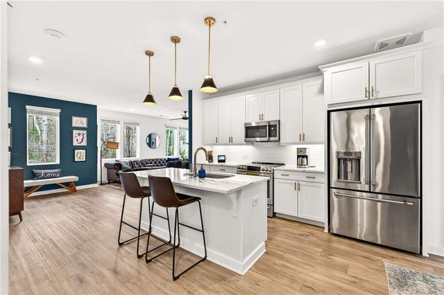 377 Grant SE Circle 1712, Atlanta, GA 30315