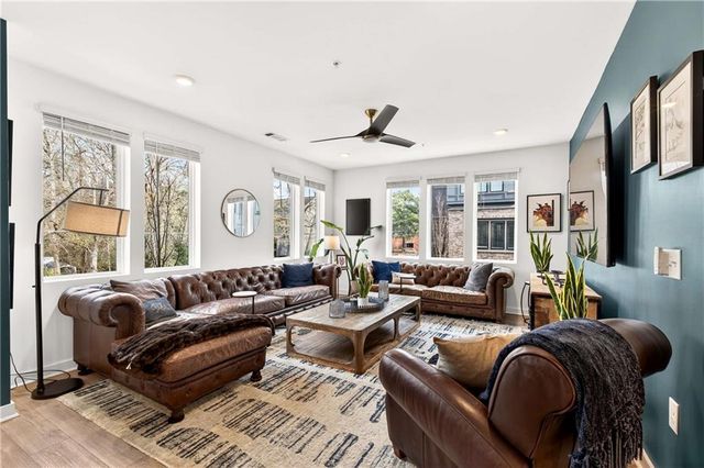 377 Grant SE Circle 1712, Atlanta, GA 30315