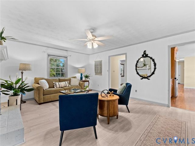 7188 Loralea Dr, Mechanicsville, VA 23111