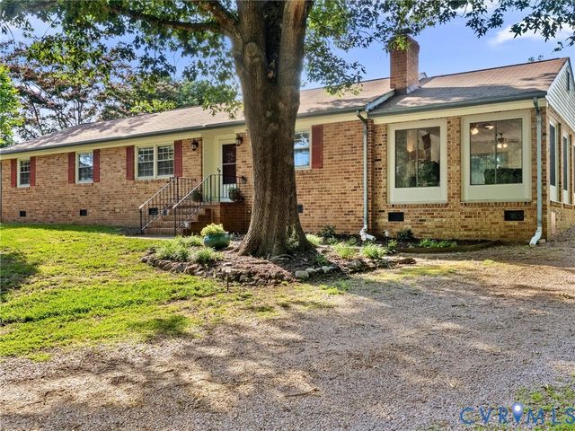 7188 Loralea Dr, Mechanicsville, VA 23111