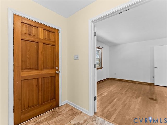 7188 Loralea Dr, Mechanicsville, VA 23111