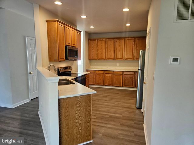 18562 SIERRA SPRINGS SQ, Leesburg, VA 20176