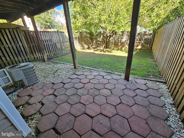 18562 SIERRA SPRINGS SQ, Leesburg, VA 20176