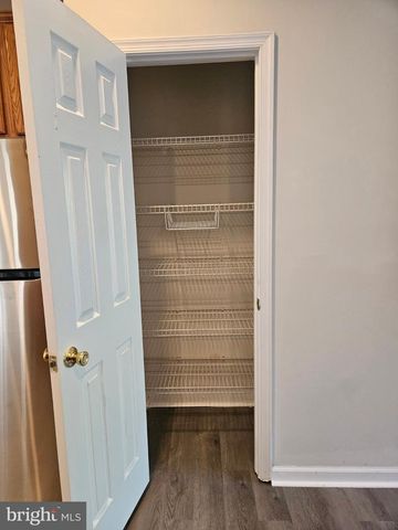 18562 SIERRA SPRINGS SQ, Leesburg, VA 20176
