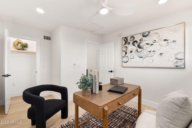 20100 N 78TH Place 2130, Scottsdale, AZ 85255