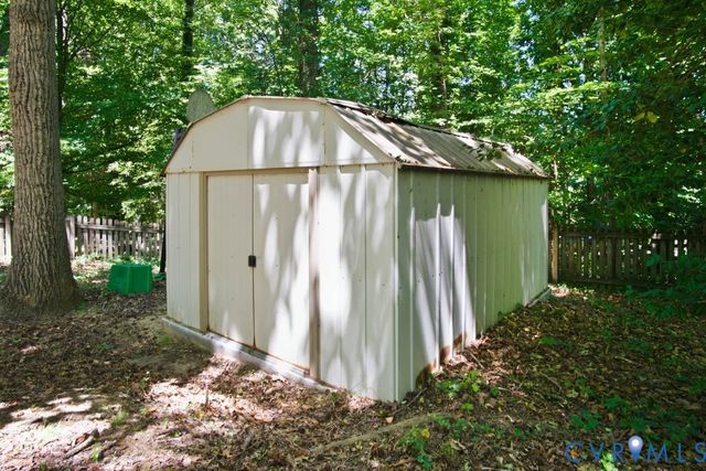 13 Redbridge Ter, North Chesterfield, VA 23236