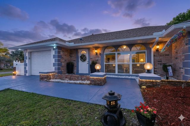 154 NE Hemet Street, Port St. Lucie, Port St Lucie, FL 34983