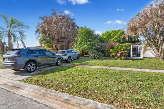 154 NE Hemet Street, Port St. Lucie, Port St Lucie, FL 34983