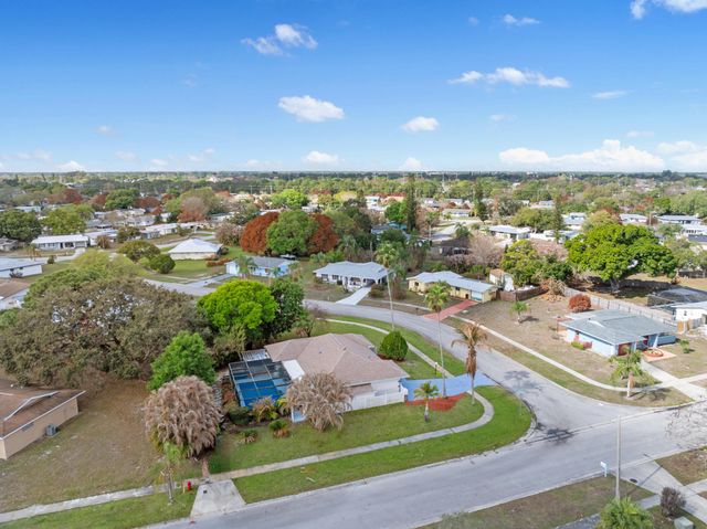 154 NE Hemet Street, Port St. Lucie, Port St Lucie, FL 34983