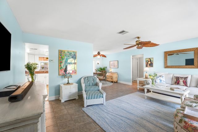 154 NE Hemet Street, Port St. Lucie, Port St Lucie, FL 34983