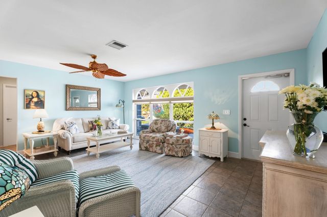 154 NE Hemet Street, Port St. Lucie, Port St Lucie, FL 34983