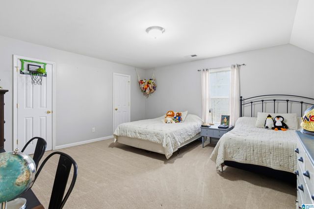 1617 POPLAR LANE, Gardendale, AL 35071