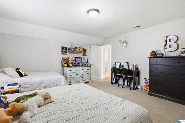 1617 POPLAR LANE, Gardendale, AL 35071