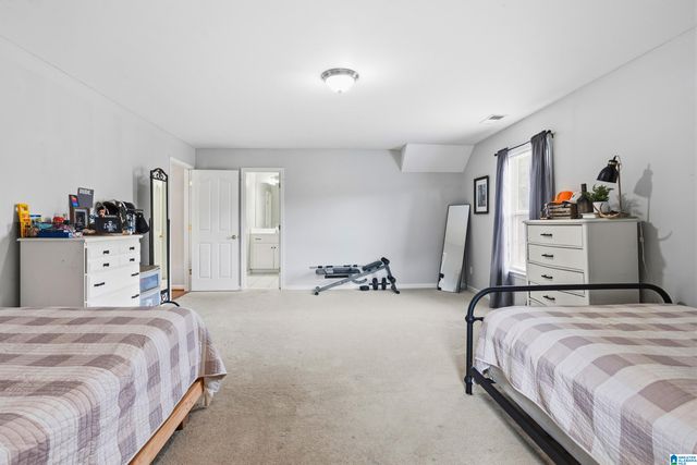 1617 POPLAR LANE, Gardendale, AL 35071