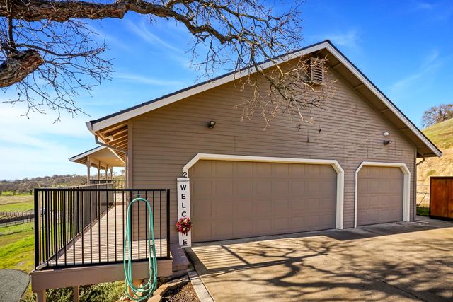 2 Katelyn Ct, Valley Springs, CA 95252