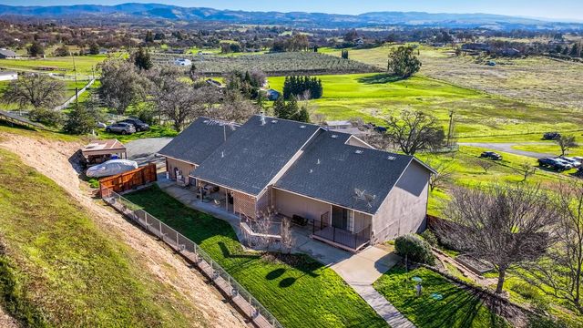 2 Katelyn Ct, Valley Springs, CA 95252
