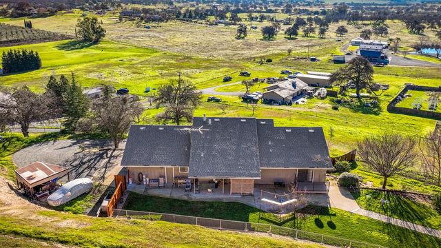 2 Katelyn Ct, Valley Springs, CA 95252