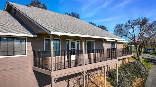 2 Katelyn Ct, Valley Springs, CA 95252