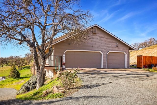 2 Katelyn Ct, Valley Springs, CA 95252
