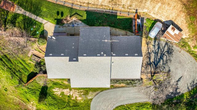 2 Katelyn Ct, Valley Springs, CA 95252