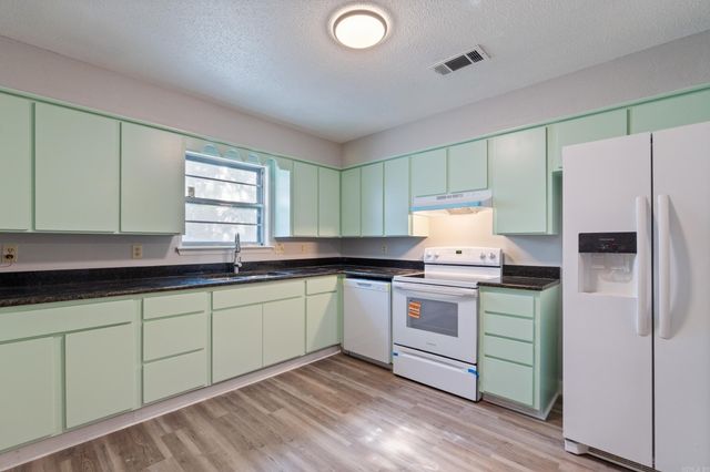 1300 Stafford Road, Sherwood, AR 72120