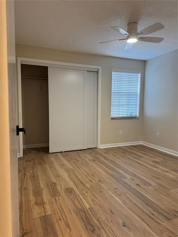 3819 N OAK DRIVE I42, Tampa, FL 33611