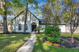 925 Manchester Drive, Conroe, TX 77304