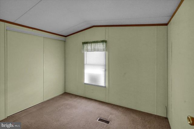 410 ALLENBROOK LN, Reading, PA 19606