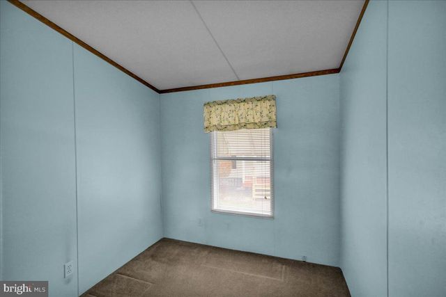 410 ALLENBROOK LN, Reading, PA 19606