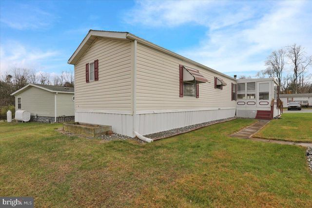 410 ALLENBROOK LN, Reading, PA 19606