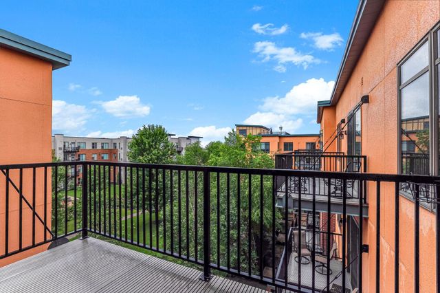 1070 Grandview Court NE 411, Columbia Heights, MN 55421