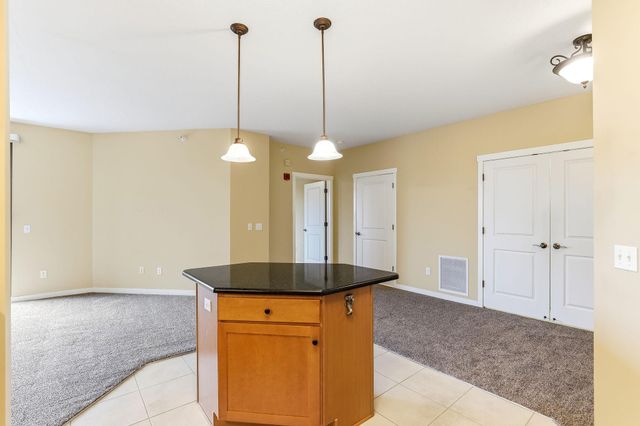 1070 Grandview Court NE 411, Columbia Heights, MN 55421