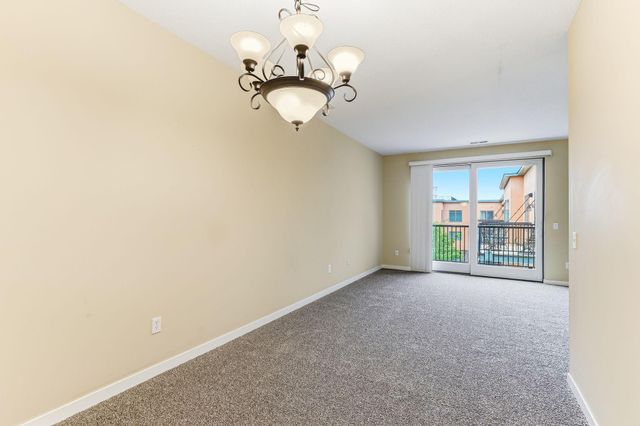1070 Grandview Court NE 411, Columbia Heights, MN 55421