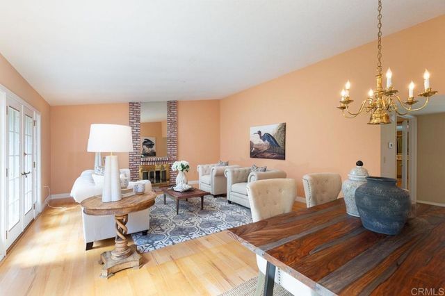 3005 Cadencia Street, Carlsbad, CA 92009