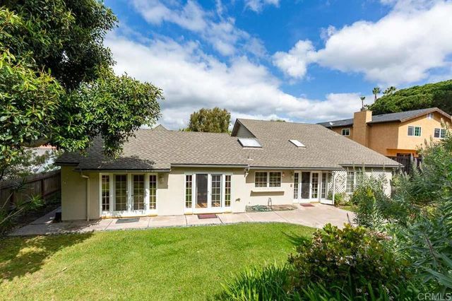 3005 Cadencia Street, Carlsbad, CA 92009