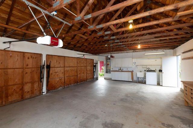 3005 Cadencia Street, Carlsbad, CA 92009