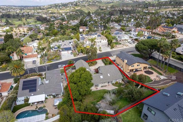 3005 Cadencia Street, Carlsbad, CA 92009