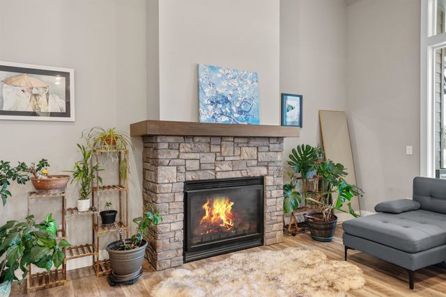 34012 N Fawn Ln, Deer Park, WA 99006