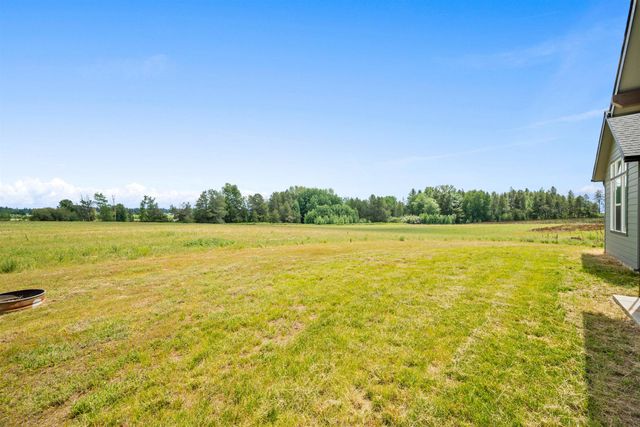 34012 N Fawn Ln, Deer Park, WA 99006