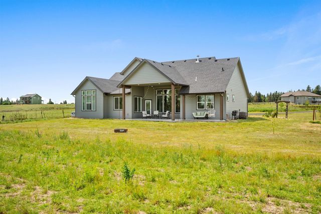 34012 N Fawn Ln, Deer Park, WA 99006