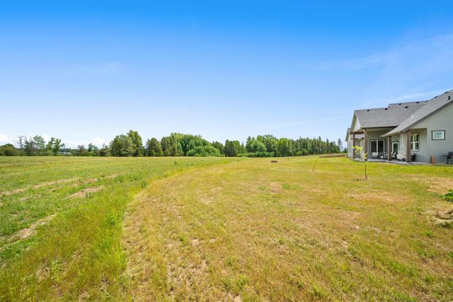 34012 N Fawn Ln, Deer Park, WA 99006