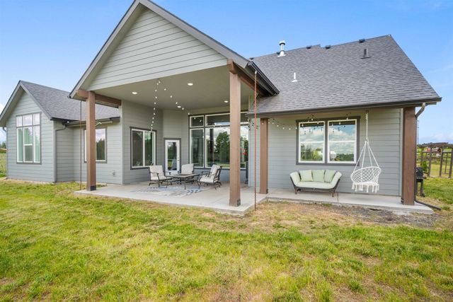 34012 N Fawn Ln, Deer Park, WA 99006
