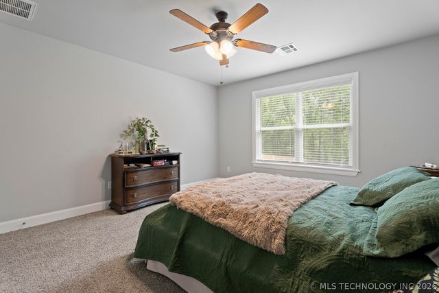 1621 Rockwood Drive, Grove, OK 74344