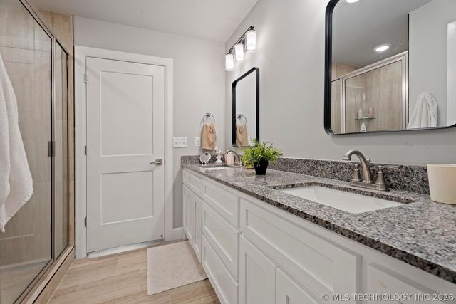 1621 Rockwood Drive, Grove, OK 74344