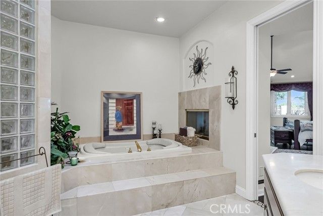 6872 Chartwell, Riverside, CA 92506